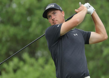 What are the best pga tour mens shorts? Check out these top picks for style and performance on the course.